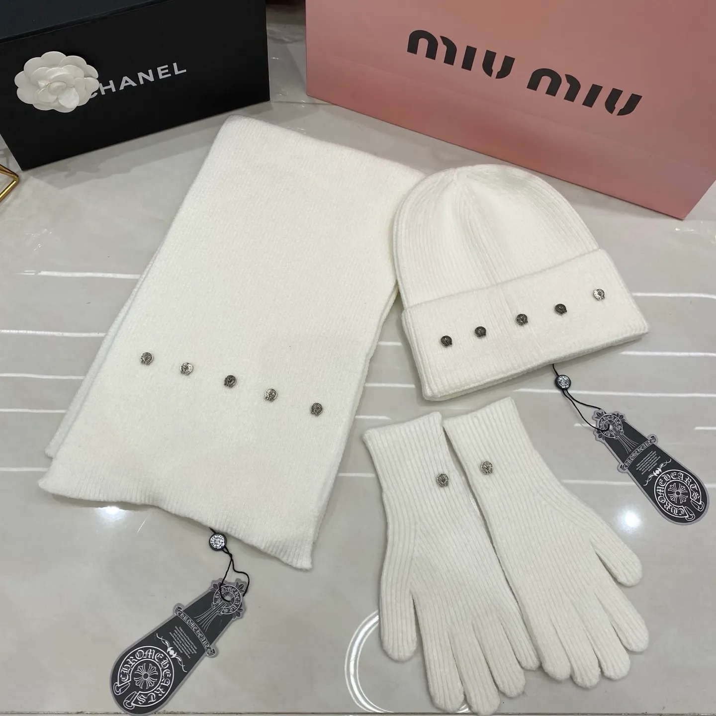 Croxin three-piece set cashmere knitted hat+scarf🧣+gloves🧤